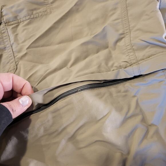 REI 14 Petite Khaki Nylon Convertible Pants Zip Pocket Belted 32" Waist - Picture 4 of 16